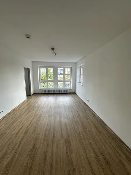 Charmante 1,5-Zimmer-Wohnung in Berlin mit Einbauküche — photo 1